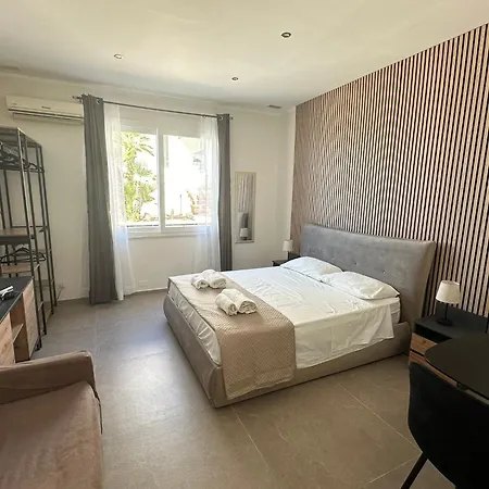 La Casa Del Mar Aparthotel