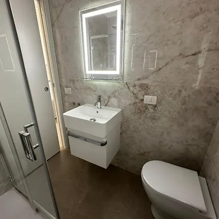 Apartmanhotel La Casa Del Mar 4*
